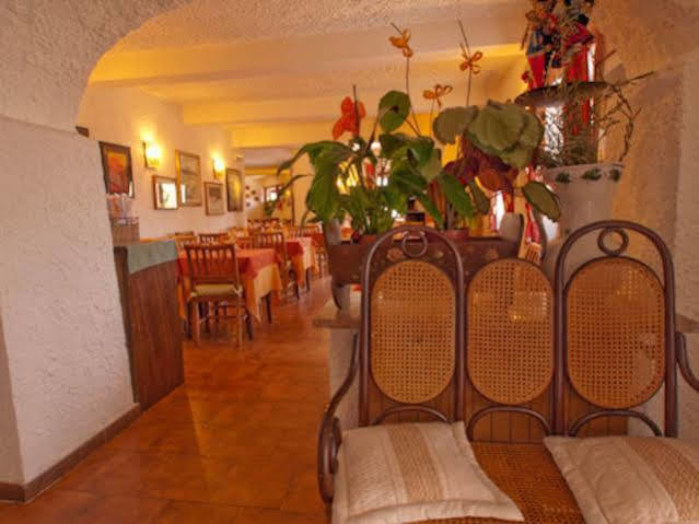 Hotel Rondanino Lanzo dʼIntelvi Екстериор снимка