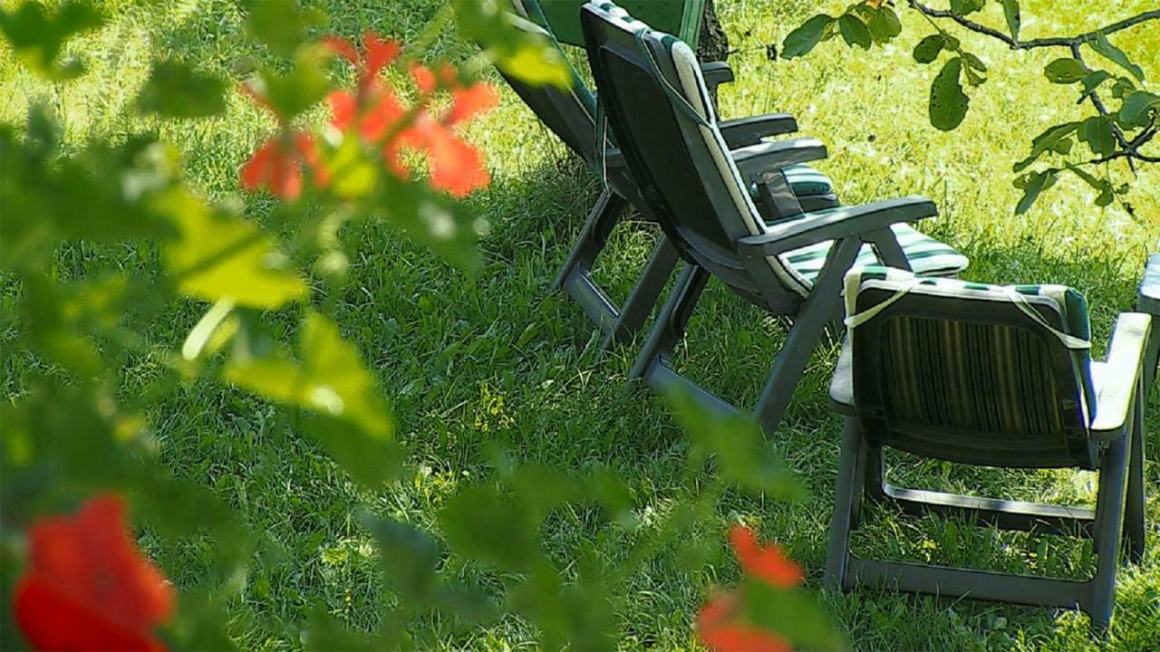 Hotel Rondanino Lanzo dʼIntelvi Екстериор снимка